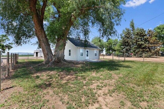 Foto del edificio - Beautiful Country Living at Its Finest