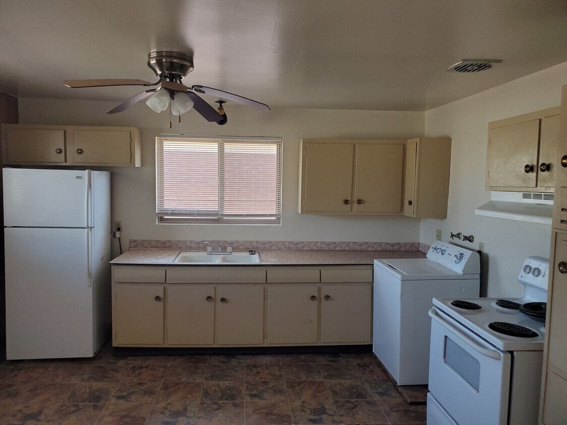 1133 St SE Apartment for Rent in Albuquerque, NM