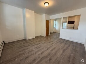 Building Photo - 13 McClancy Pl