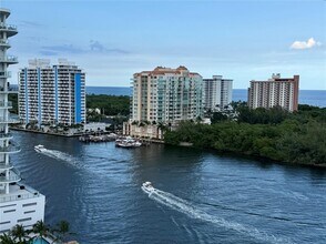 Building Photo - 888 Intracoastal Dr