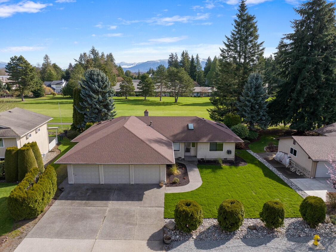 Foto principal - 12371 Rainier Dr
