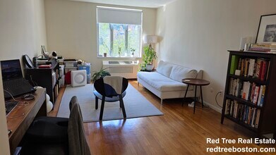 Building Photo - 25 Vernon St