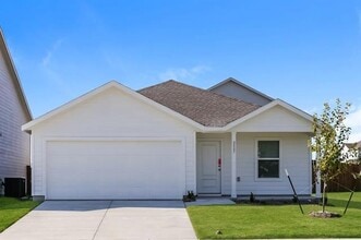 Building Photo - 2807 Silent Wy