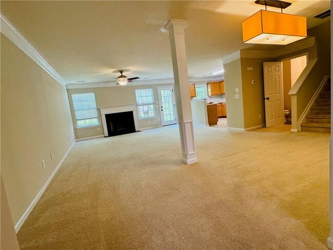 Building Photo - 2515 Sheldon Pl