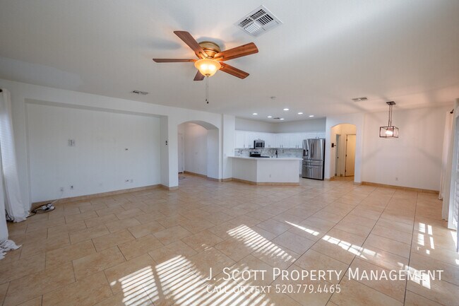 Building Photo - 12209 W Washington St