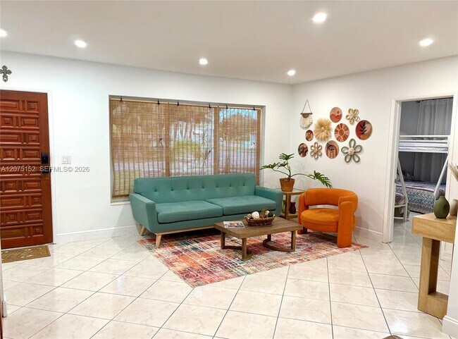 Foto del edificio - 14500 NE 5th Ct