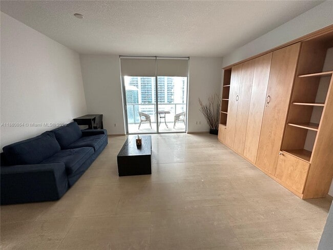 Foto del edificio - 1050 Brickell Ave