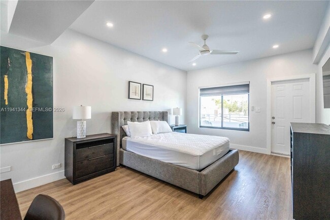 Building Photo - 1191 71st St