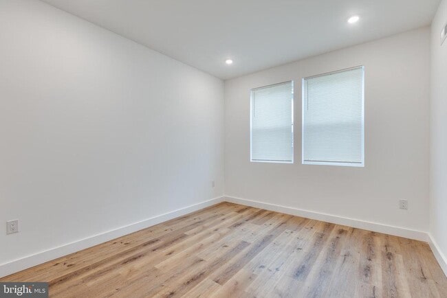 Foto del edificio - 2360 N 6th St