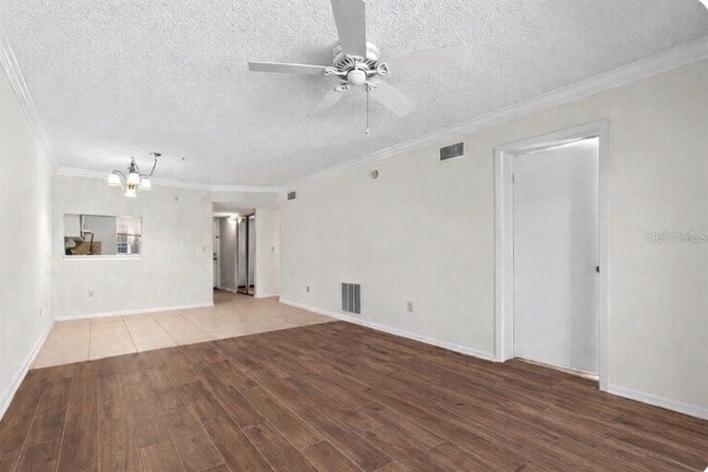 Foto del edificio - 7294 Cloister Dr