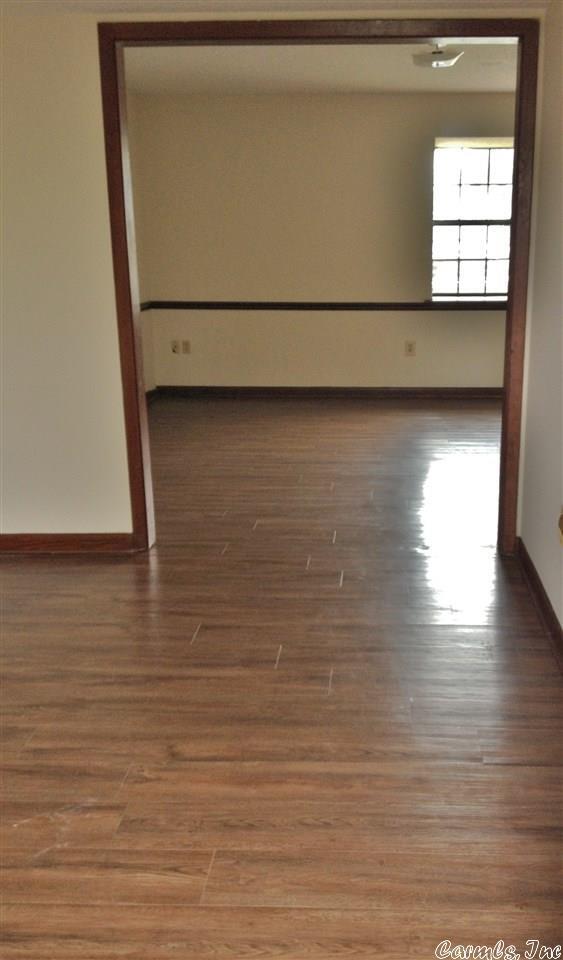 Building Photo - 123 Kell Dr
