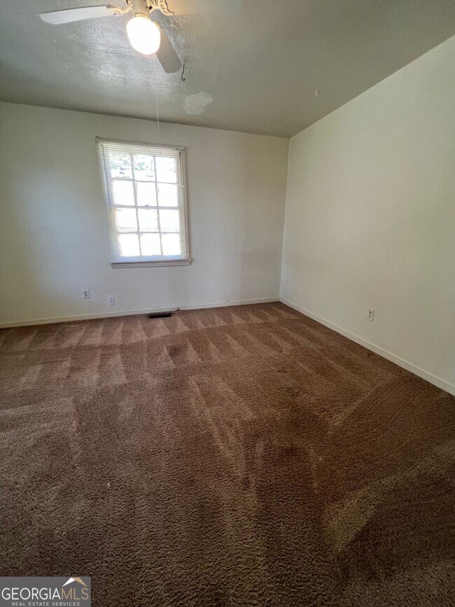 Foto del edificio - 145 Herring St