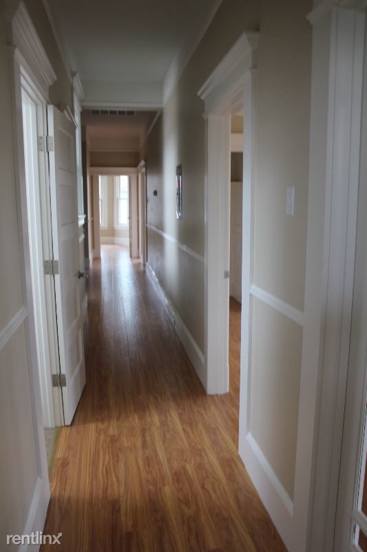 Building Photo - 4 br, 2 bath Apartment - 303 Church Street
