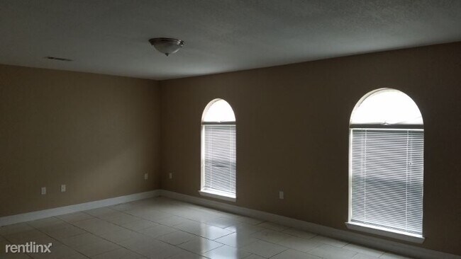 Building Photo - 3 br, 2 bath House - 3220 Dauterive Dr