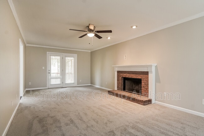 Building Photo - 208 Little Fawn Cir