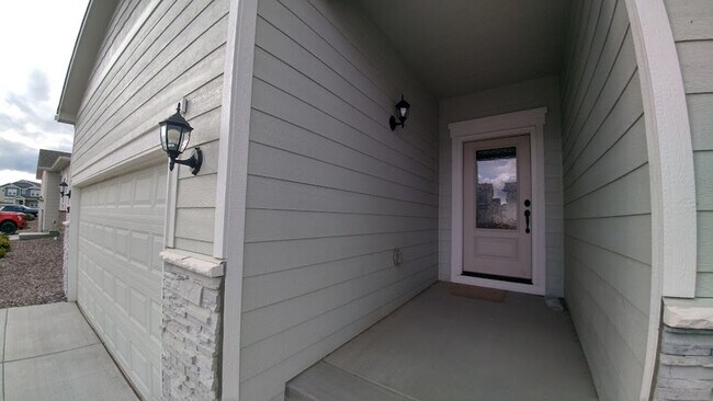 Building Photo - Beautiful home in Mead!
