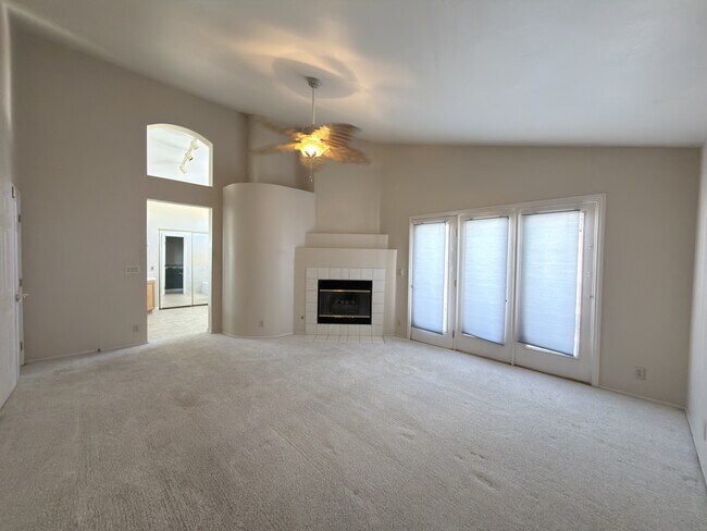 Building Photo - 7620 Marluna Ct