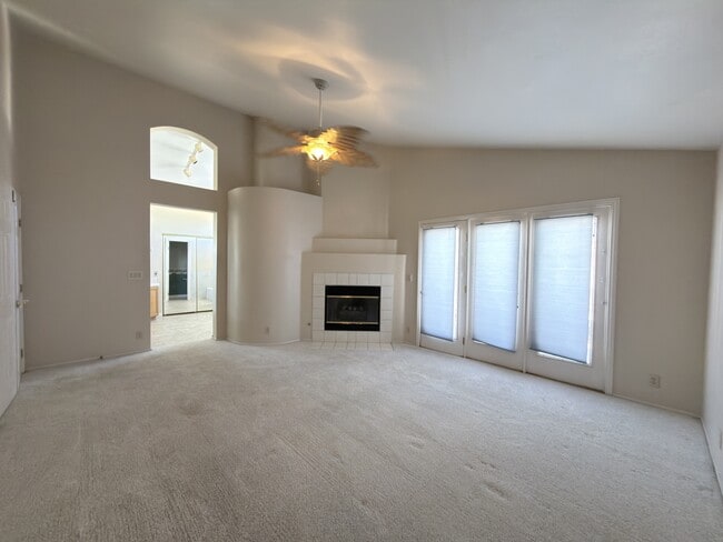 Foto del edificio - 7620 Marluna Ct