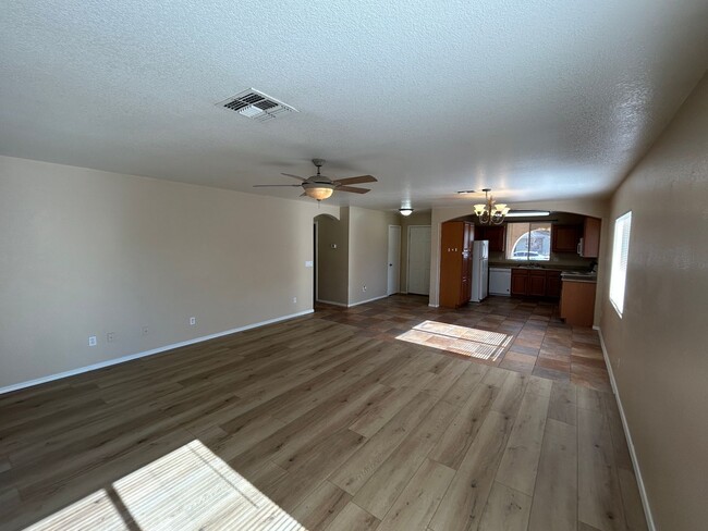 Building Photo - 2434 S 83rd Dr