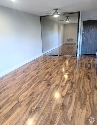 Building Photo - 4110 Hale Pky