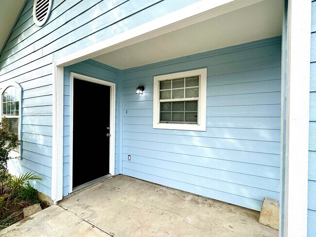 Foto del edificio - 2908 Green St