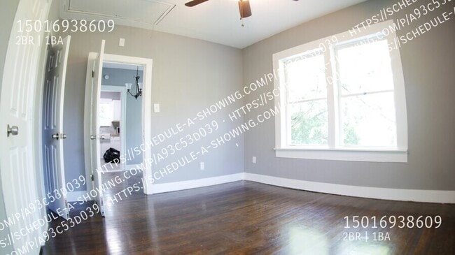 Building Photo - 2707 Truxillo St