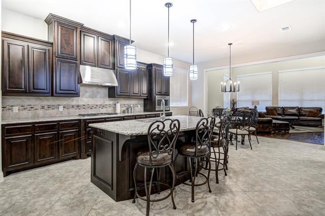 Foto del edificio - 7346 Ridgepoint Dr