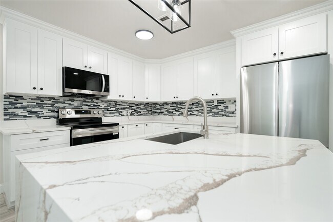Foto del edificio - 5027 Darnell St