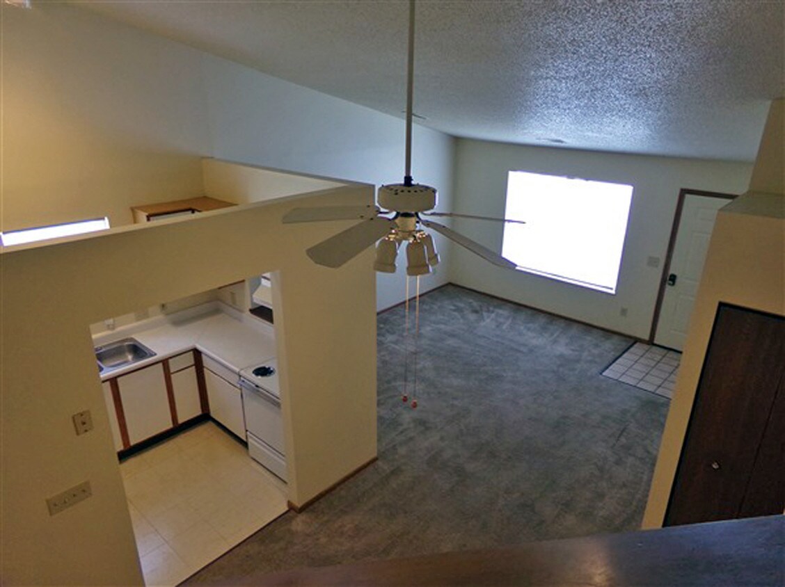 Streetsboro Village Square Rentals Streetsboro, OH