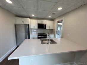 Building Photo - 2 Agassiz Cir