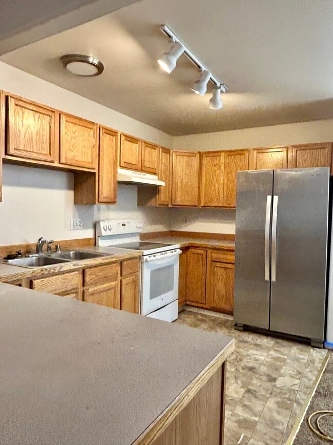 Building Photo - 2524 Azurite Ct