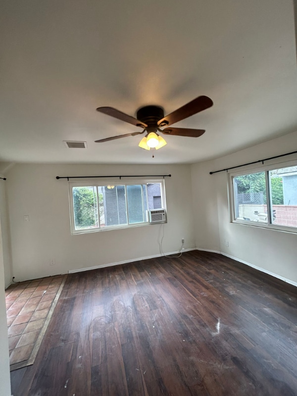 Building Photo - 2528 Denmead St