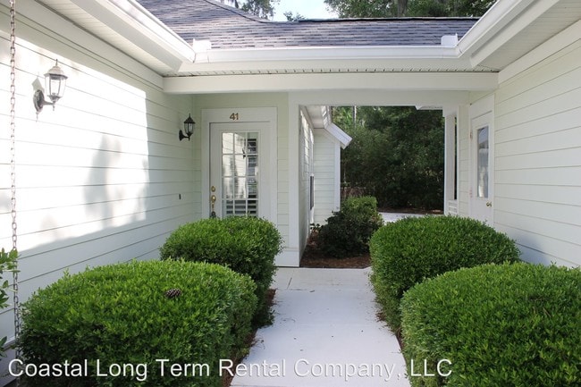 Building Photo - 3 br, 3 bath House - 15 Indigo Run Dr #41