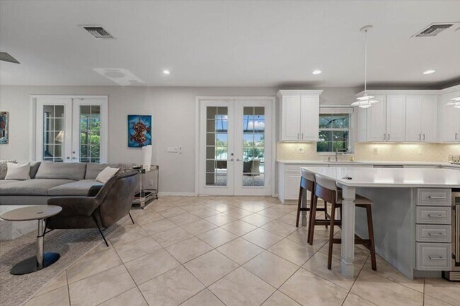 Foto del edificio - 10731 Ivanhoe Ln