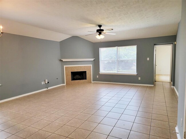 Building Photo - 12242 Noco Dr