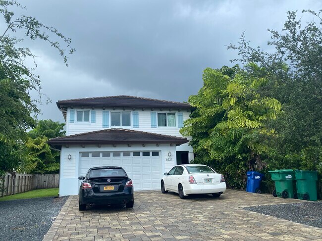 Foto del edificio - 6521 SW 33rd St