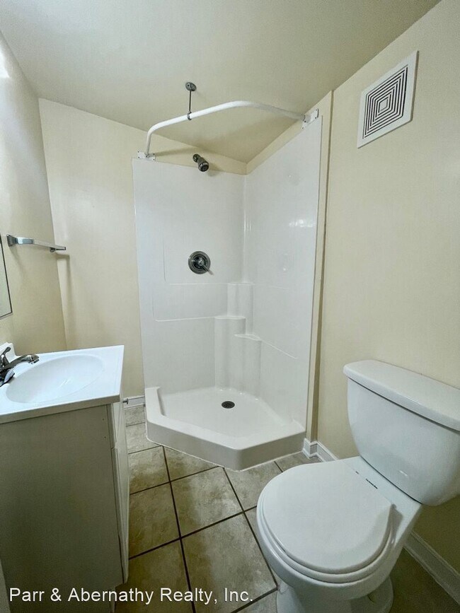 Building Photo - 3 br, 2 bath House - 3811 Totty Street
