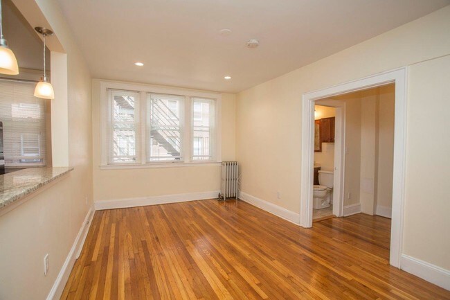 Foto del edificio - 138 Highland Ave