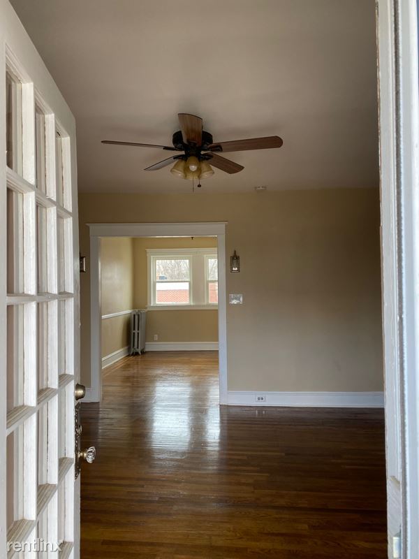 Building Photo - 3 br, 1 bath House - 108 Lafayette Avenue