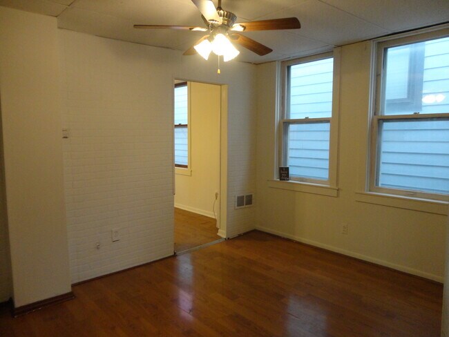 Foto del edificio - 3749 S Union Ave