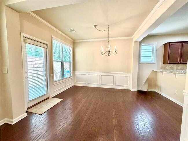 Foto del edificio - 6215 Crested Moss Dr