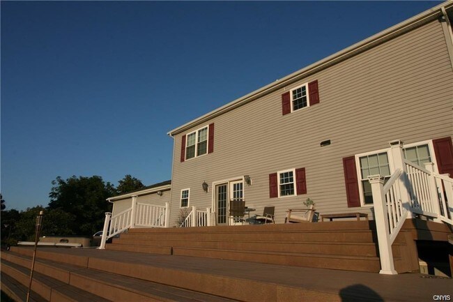 Building Photo - 26401 Perch Lake Rd