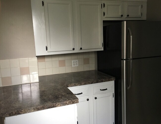 Foto del edificio - 936 Crescent St NE