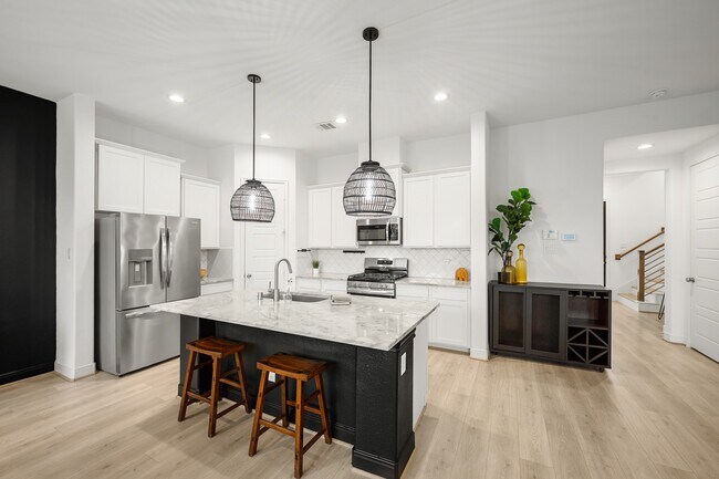 Foto del edificio - 8906 Covenant Pl