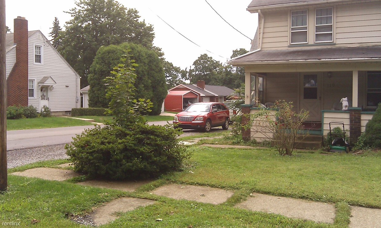 Primary Photo - 119 1/2 E Rockenstein Ave