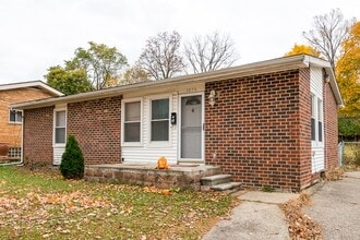 Building Photo - 1026 Gott St