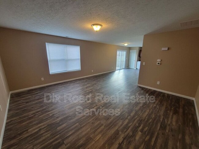Building Photo - 268 Timber Hill Dr