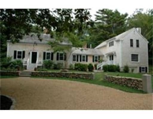 Primary Photo - 144 Lamberts Cove Rd
