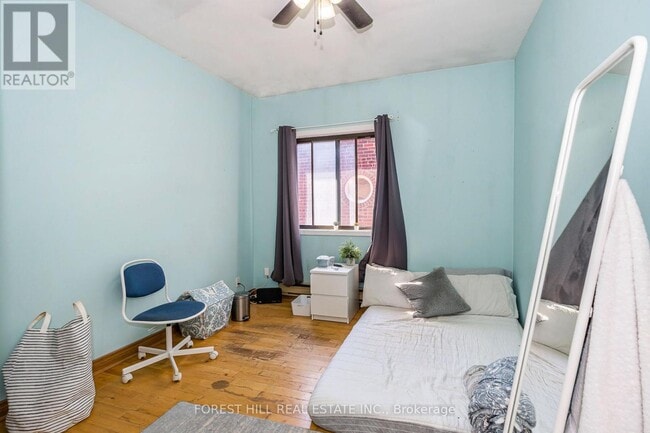 Building Photo - 211 Brunswick Ave