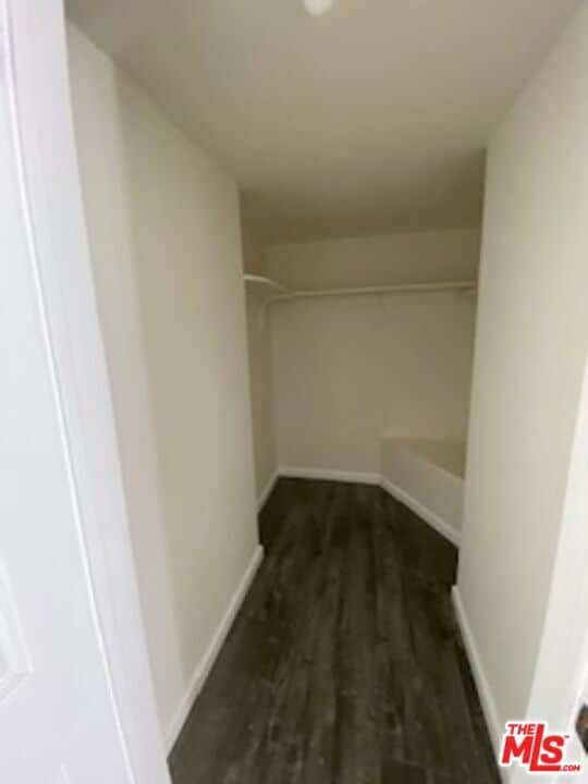 Foto del edificio - 7045 Hawthorn Ave